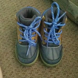 OshKosh boots